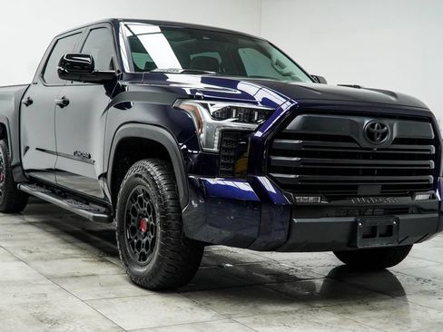 Used 2024 Toyota Tundra Limited AWD/4WD image 9