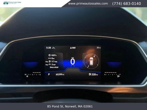 Used 2022 Volkswagen Tiguan SE R-Line AWD/4WD image 19