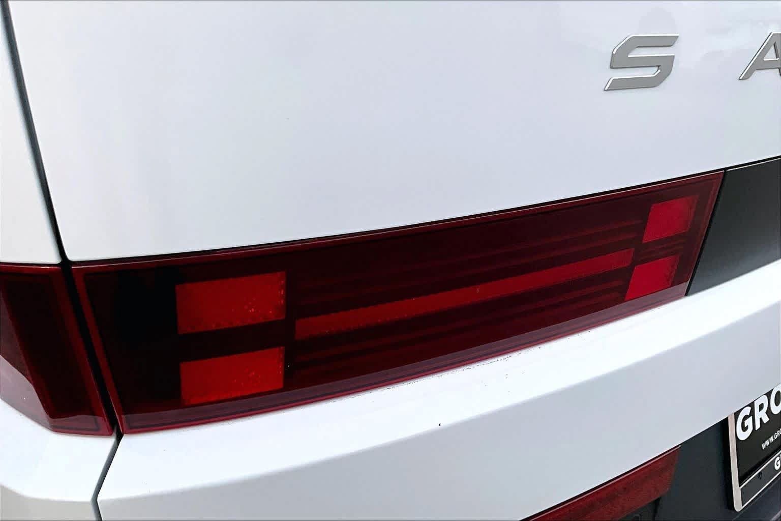 Used 2024 Hyundai Santa Fe SEL FWD image 27