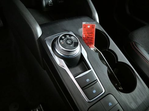 Certified 2025 Ford Escape ST-Line AWD/4WD image 20