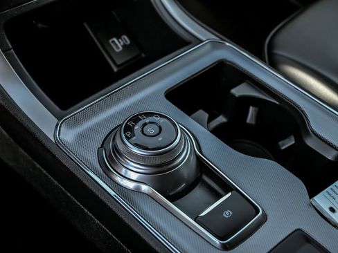 Used 2021 Ford Edge SEL w/ Convenience Package image 22