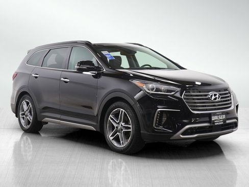 Used 2017 Hyundai Santa Fe Limited image 7