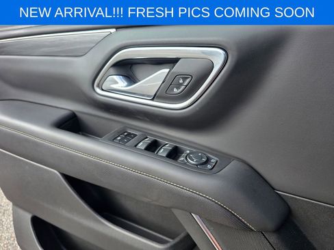 Certified 2024 GMC Yukon XL SLT w/ SLT Luxury Package image 12