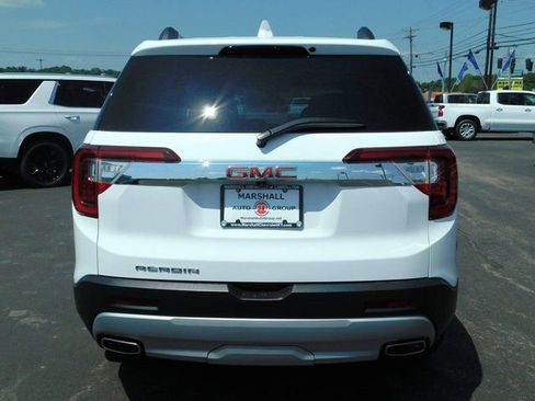 Used 2023 GMC Acadia SLE w/ Driver Convenience Package image 8