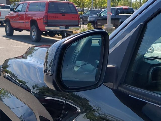 Used 2024 Toyota Tacoma SR5 RWD image 14