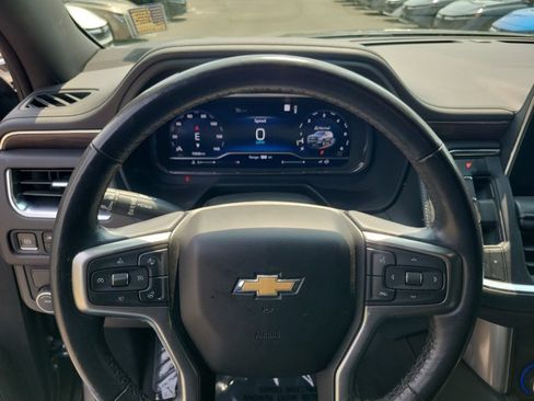 Used 2022 Chevrolet Tahoe LT w/ LT Signature Package RWD image 27