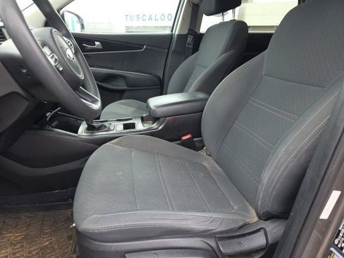 Used 2017 Kia Sorento L FWD image 9
