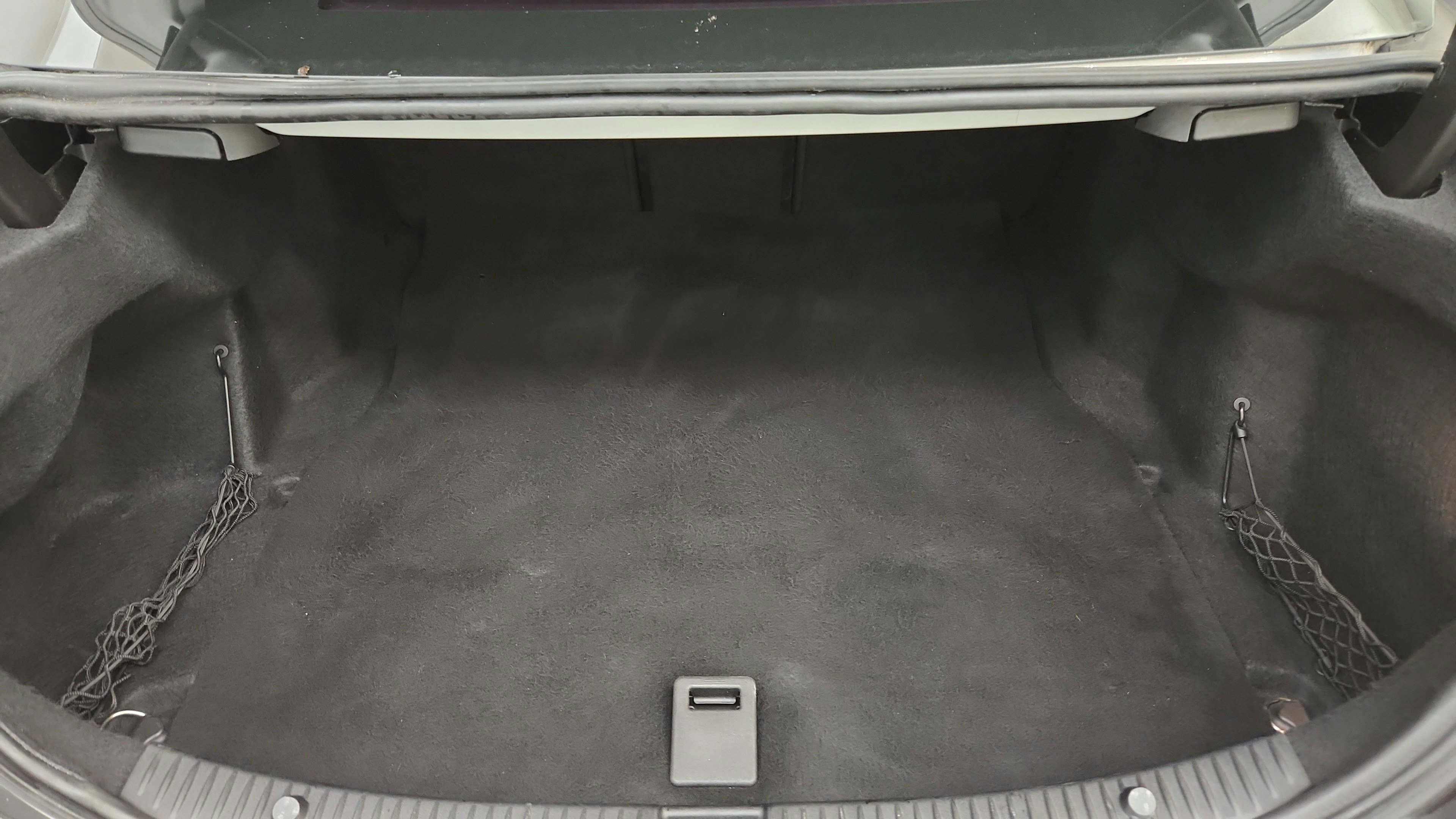 Used 2015 Mercedes-Benz C 300 Sedan image 30