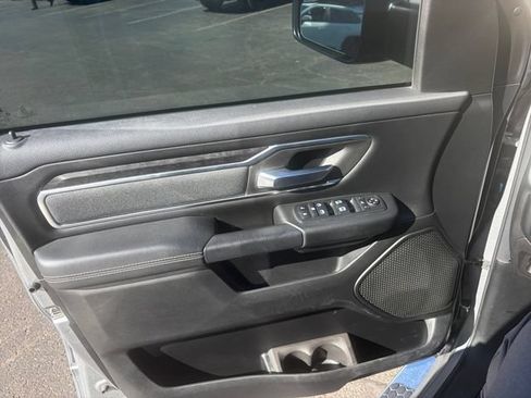 Used 2019 RAM 1500 Big Horn AWD/4WD image 13
