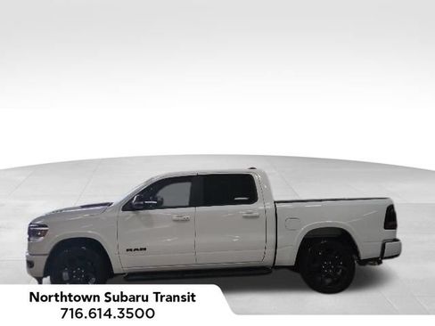 Used 2022 RAM 1500 Laramie AWD/4WD image 2
