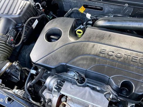 Used 2023 Chevrolet Equinox Premier image 32