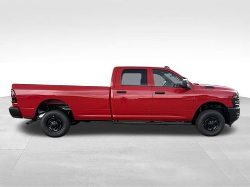 New 2026 RAM 2500 Tradesman AWD/4WD image 18