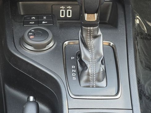 Used 2020 Ford Ranger XLT w/ Equipment Group 301A Mid image 35