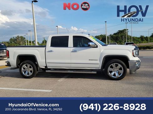 Used 2018 GMC Sierra 1500 SLT w/ Enhanced Driver Alert Package RWD image 3