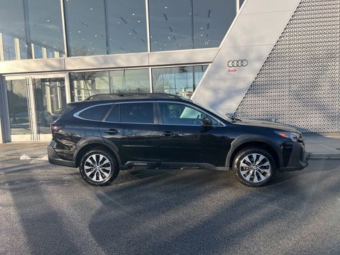 Used 2024 Subaru Outback Limited image 17