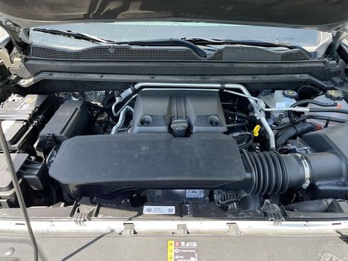 Used 2025 Chevrolet Colorado LT w/ Advanced Trailering Package AWD/4WD image 30