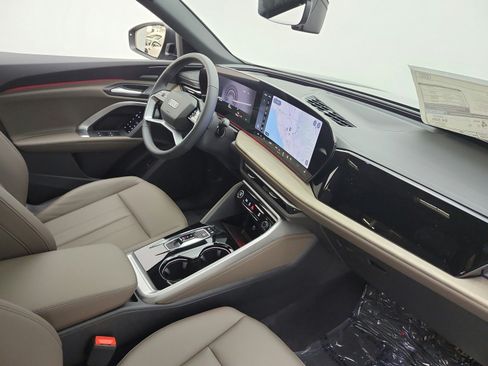New 2026 Audi Q5 Premium Plus AWD/4WD image 13