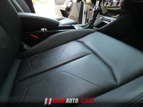 Used 2020 Audi Q3 2.0T Premium AWD/4WD image 30