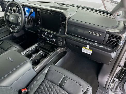 New 2026 Ford F250 Lariat w/ Black Appearance Package image 35