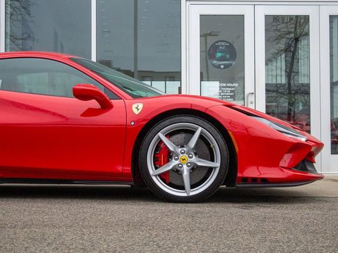 Used 2020 Ferrari F8 Tributo image 6