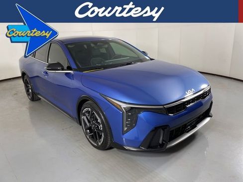 New 2025 Kia K4 GT-Line image 1