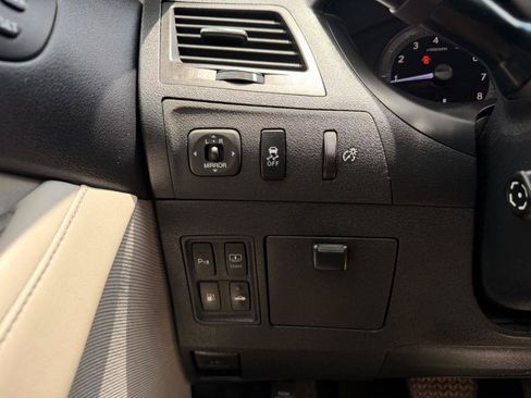 Used 2011 Lexus ES 350 FWD image 10