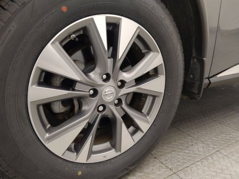 Used 2015 Nissan Murano S w/ Cargo Package AWD/4WD image 31