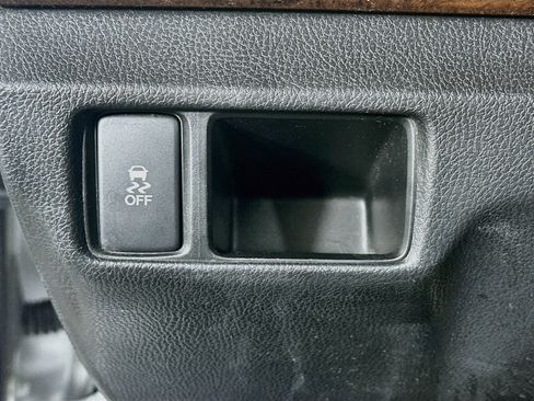 Used 2012 Honda Accord EX image 17