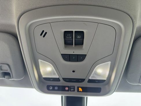 Used 2019 Chevrolet Impala LT image 26