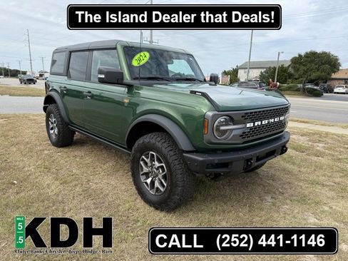 Used 2024 Ford Bronco Badlands image 1
