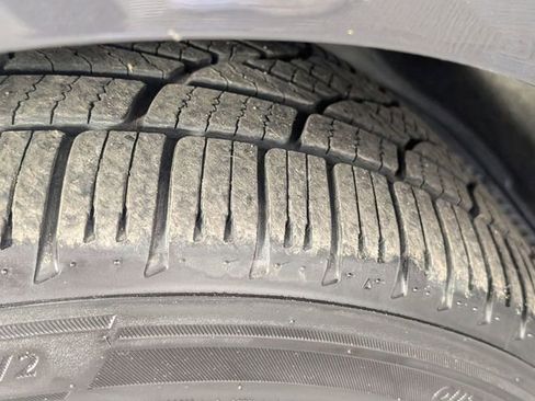 Used 2023 Dodge Charger GT image 9