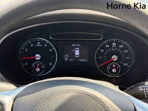 Used 2019 Kia Sorento L FWD image 15