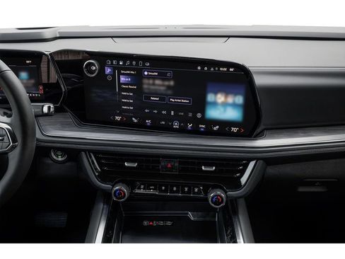 New 2026 Chevrolet Suburban LT AWD/4WD image 9