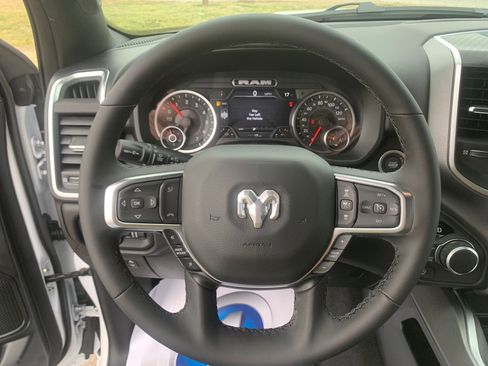 New 2026 RAM 1500 Big Horn AWD/4WD image 16