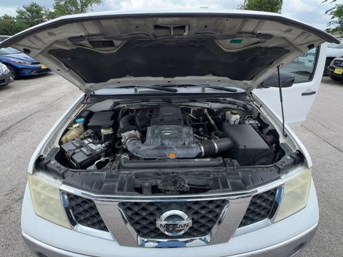 Used 2007 Nissan Frontier SE w/ SE Value Truck Pkg image 21