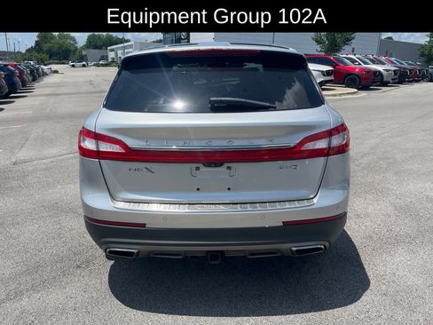 Used 2016 Lincoln MKX Reserve w/ Luxury Package AWD/4WD image 4