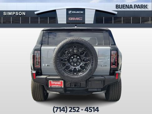 Used 2026 GMC Hummer EV SUV image 7