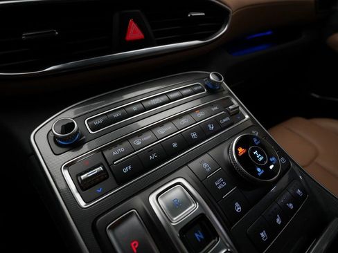 Used 2023 Hyundai Santa Fe Calligraphy image 21
