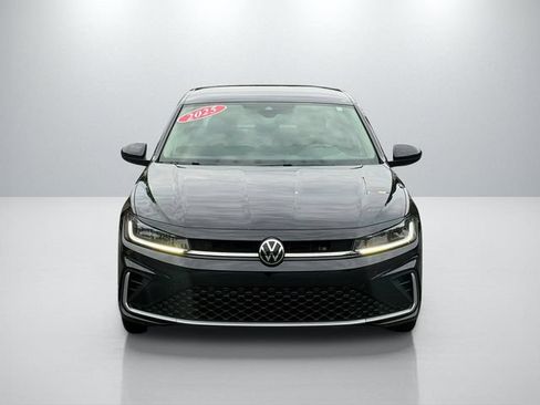 Used 2025 Volkswagen Jetta S FWD image 2