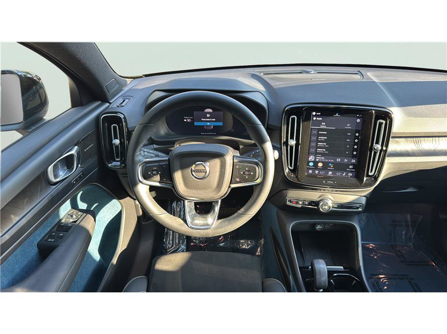 Used 2023 Volvo C40 P8 Recharge Ultimate AWD/4WD image 16