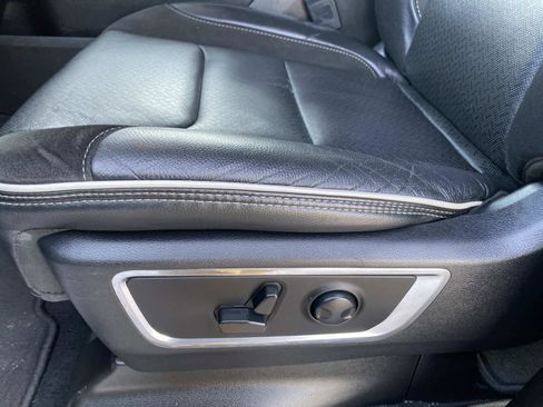 Certified 2025 RAM 1500 Laramie image 20