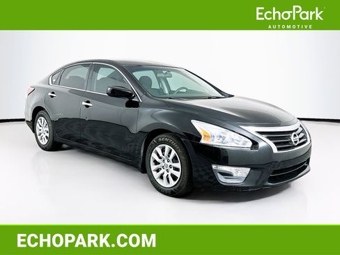 Used 2015 Nissan Altima 2.5 S w/ Power Driver Seat Package FWD image 1