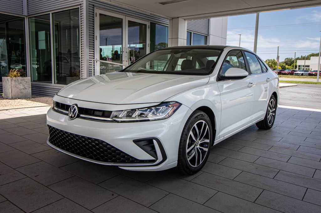 Certified 2026 Volkswagen Jetta SE FWD image 10