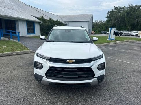 Used 2023 Chevrolet TrailBlazer LT w/ Convenience Package FWD image 8