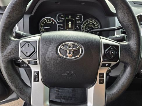 Used 2021 Toyota Tundra image 19