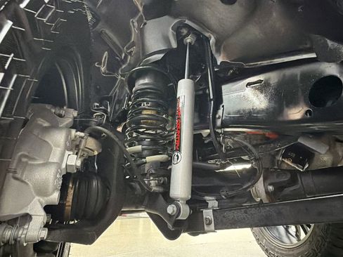 Used 2025 Jeep Wrangler Unlimited Sport S 4xe AWD/4WD image 16