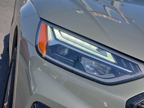 Used 2025 Audi Q5 2.0T Premium AWD/4WD image 7