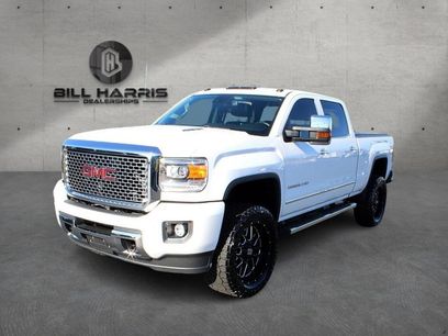 Used 2015 GMC Sierra 2500 Denali w/ Duramax Plus Package