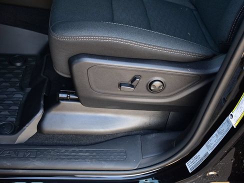 New 2026 RAM 1500 Big Horn AWD/4WD image 21