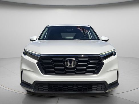 Certified 2025 Honda CR-V LX image 5